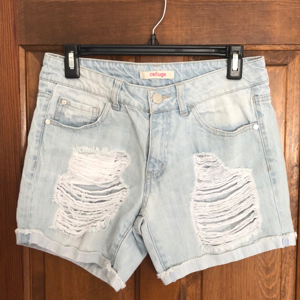 Ripped jeans shorts